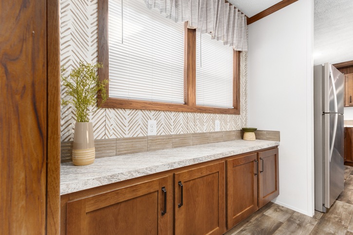 Blazer Select 28483E | 3 bedroom, 2 bathroom, 1280 sqft home. Built by Cavco - Clarion in Shippenville, PA.