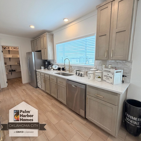 Luxe Haven II - STUNNING DETAIL 32643A Oklahoma City OK