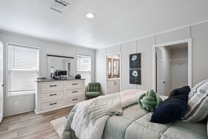 Valor 450AO16763N Granbury TX