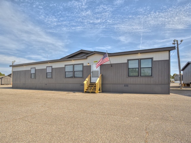 Answer House 28724A | 4 bedroom, 2 bathroom, 2016 sqft home. Built by Cavco - Fort Worth in Fort Worth, TX.