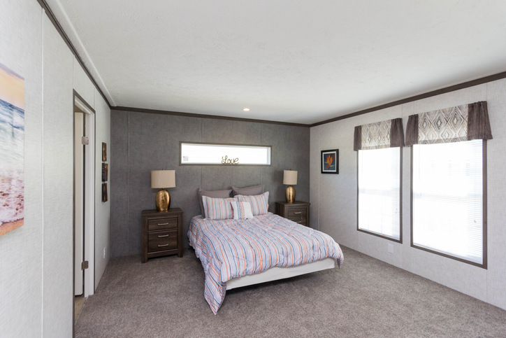 3 bedroom, 2 bathroom, 1685 square feet. Built by Fleetwood Rocky Mount. Pegasus 28643S.
