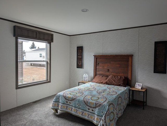The Twin Lakes 28483B | 3 bedroom, 2 bathroom, 1329 sqft home | Built by Cavco - Montevideo in Montevideo, MN.