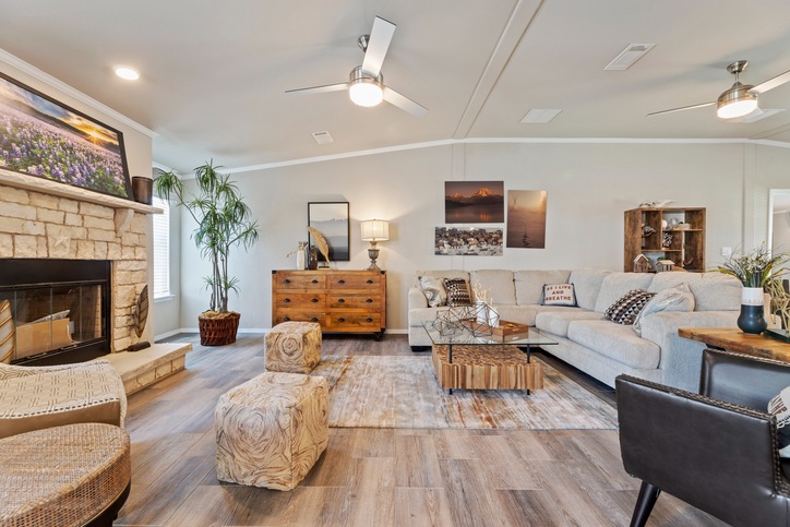 Hacienda | 4 Bedroom, 3 Bathroom, 2338 sqft home. Built by Cavco - Austin in Austin, TX.
