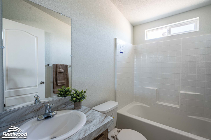 Canyon Lake 24443X | 3 bedroom, 2 bathroom, 1026 sqft home | Built by Cavco - Riverside in Riverside, CA.