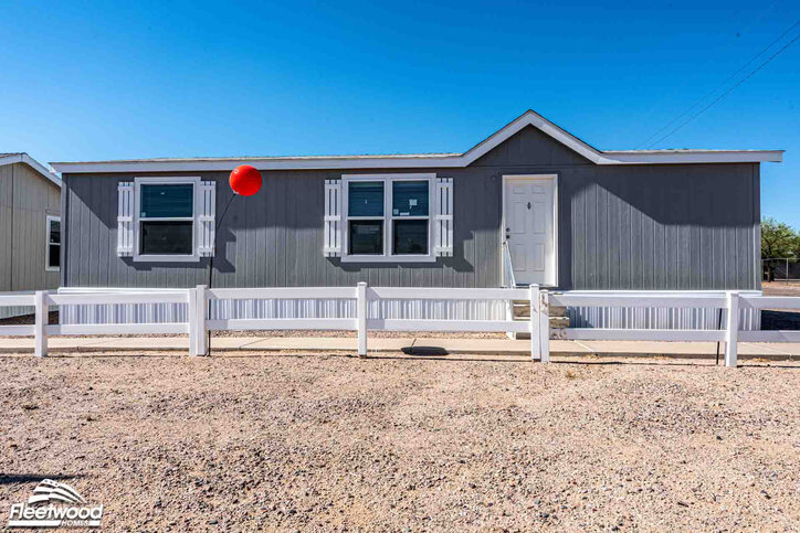 Canyon Lake 24443X | 3 bedroom, 2 bathroom, 1026 sqft home | Built by Cavco - Riverside in Riverside, CA.