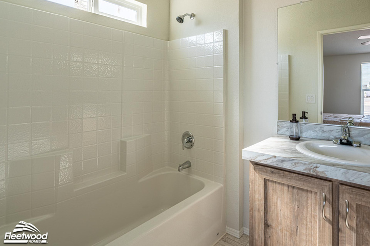 Canyon Lake 24443X | 3 bedroom, 2 bathroom, 1026 sqft home | Built by Cavco - Riverside in Riverside, CA.