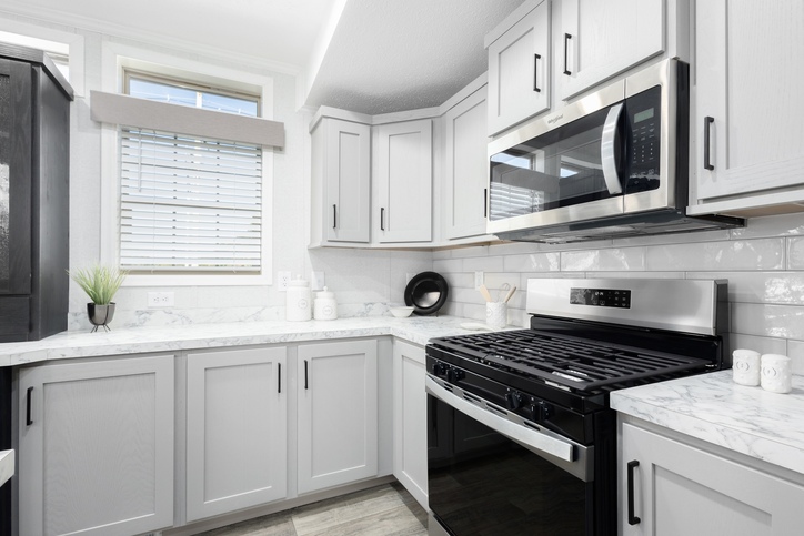 Eastland Concepts 28563K | 3 bedroom, 2 bathroom, 1493 sqft home. Built by Cavco - Shippenville in Shippenville, PA.